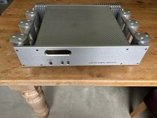 Chord SPM600 Power Amplifier with Integra legs