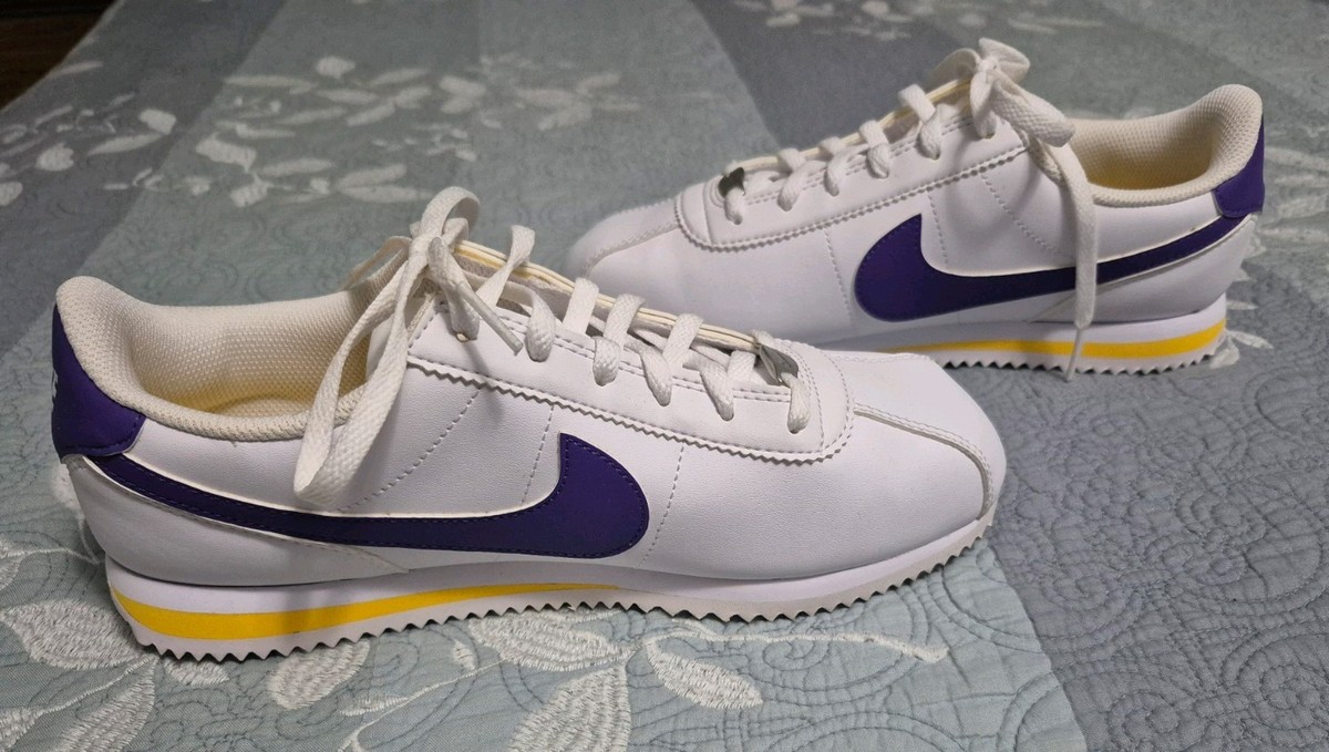 Nike White Purple Yellow Lace Up Low Top Sneakers Rubber  display picture 2