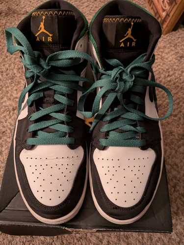 Air Jordan Air Jordan 1 Mid SE Oakland Women’s Size 11 US 852542-101 Shoes