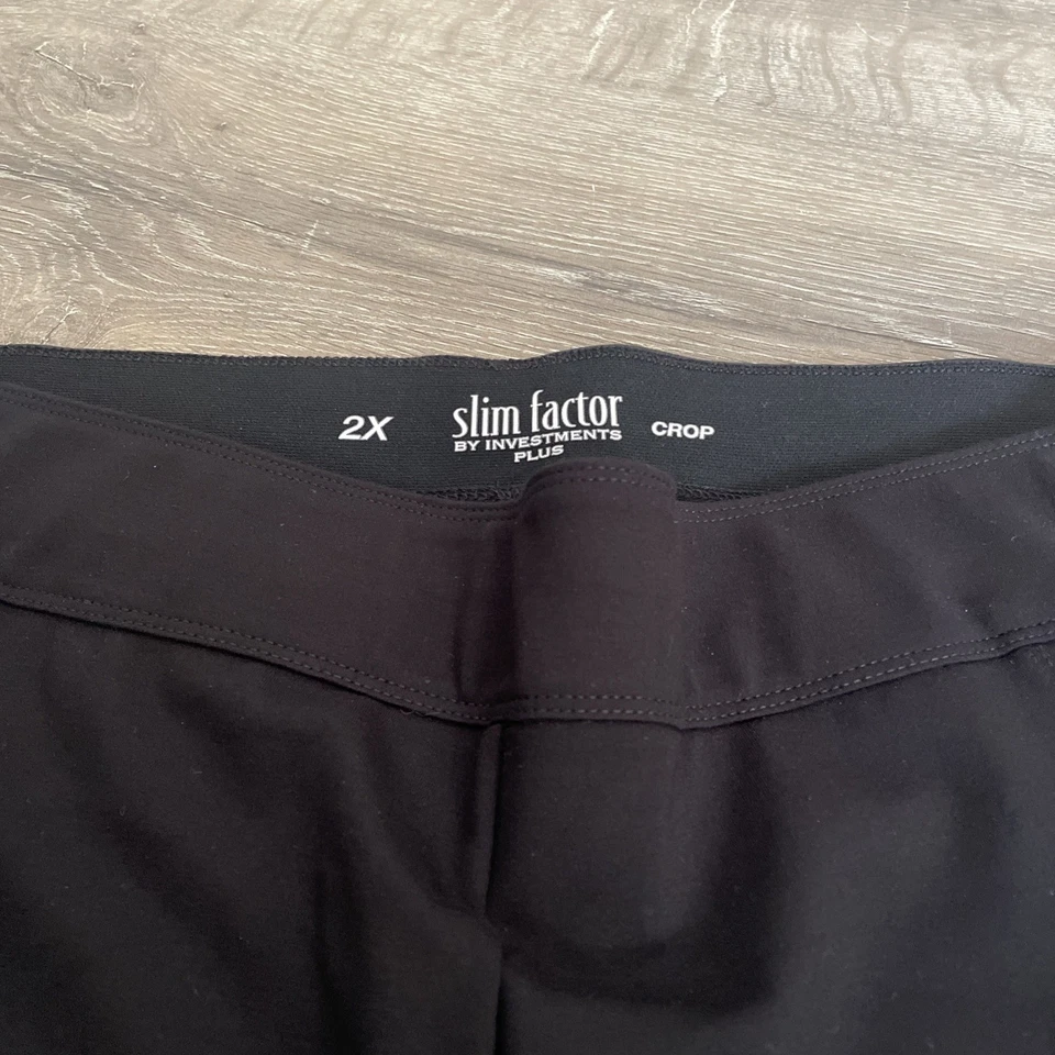 Slim Factor By Investments Women's Pants Plus Size 2X Crop studded Black B6 EUC - Image 4 of 4