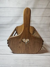 Vtg Oak Wood Magazine/Newspaper Rack/Holder w/ Heart Cut-Out Sides & Handle-FLAW