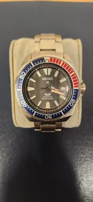 Seiko Prospex PADI Automatic 200m Diver 43mm Blue/Red Bezel Date