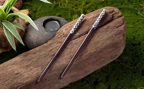 Wooden Hair chopstis, The Head of  Inlay with Mother of Pearl by Hand - Picture 2 of 12