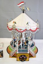 M&auml;rklin 16121 &ndash; nostalgisches Jahrmarktskarussell mit Spielwerk