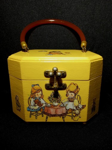 VTG Wooden Purse Handbag Lucite Handle Decoupage Octagonal With Butterfly Clasp - Picture 2 of 21