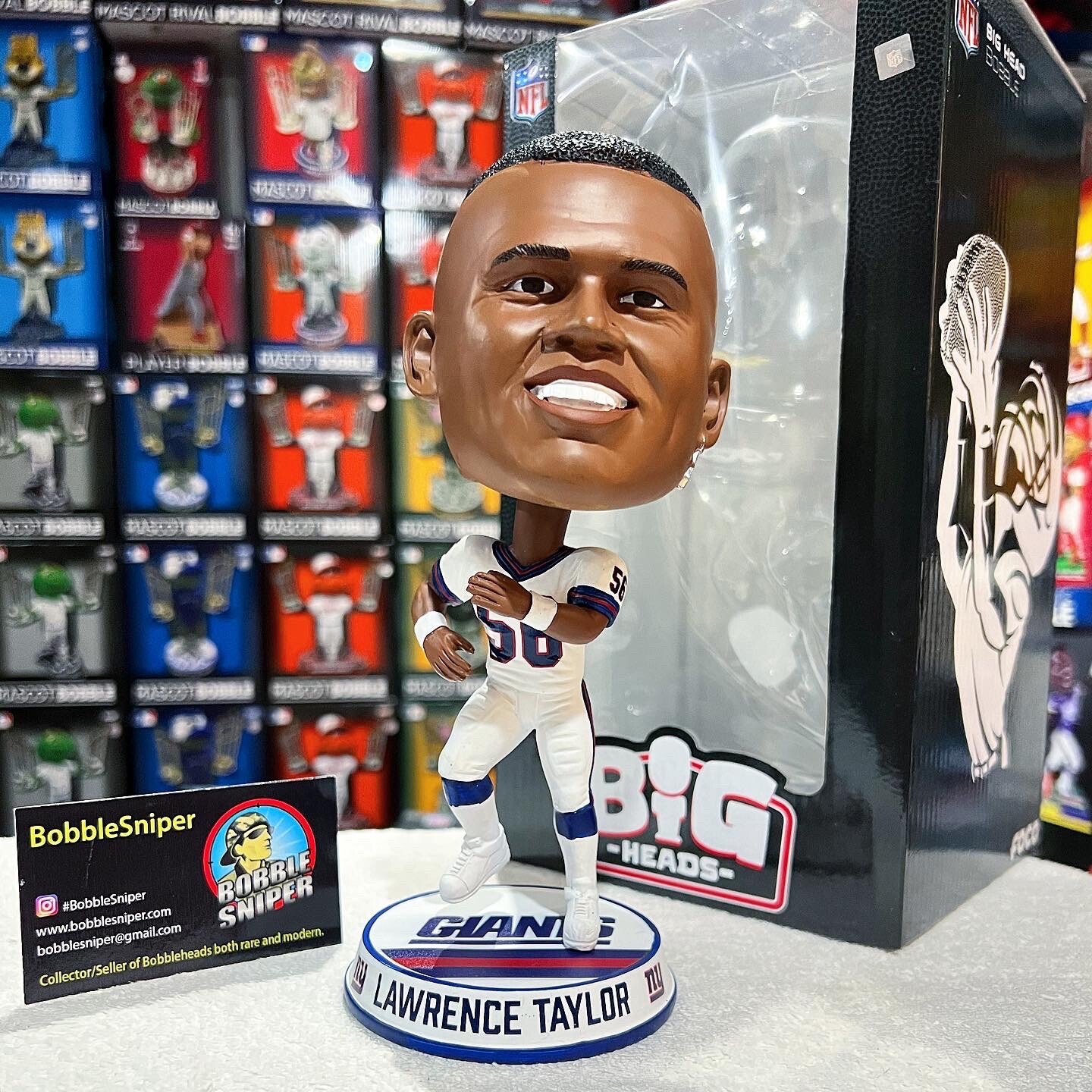 LAWRENCE TAYLOR New York Giants Legend "Variant #72" NFL Exclusive Bobblehead