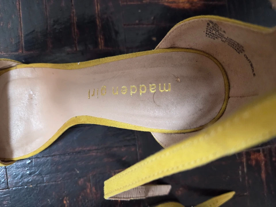 Sandalias de vestir para mujer Madden Girl de tacón ancho amarillas talla 6,5 de EE. UU. Foto 3 de 4