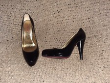 DOLCE AND GABBANA-Vernice Naplack Pumps-Black Crinkly Patent Leather-Sz 5.5-EX