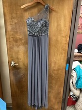 Women  Unbranded " gray, beaded,1 shoulder, padded chest, long gown. Size 8 P.O.