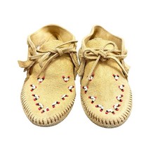 Vintage Minnetonka Moccasins Beaded Suede Soft Sole Beige Tan Size 5