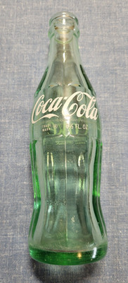 Vintage 1966 Green Glass Coca-Cola 6-1/2 oz Hobbleskirt Bottle CAIRO ILL