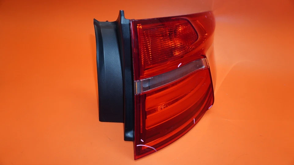 Luz trasera bmw x6 pasajero derecho 2013 2014 e71 7295004 oem Foto 3 de 4