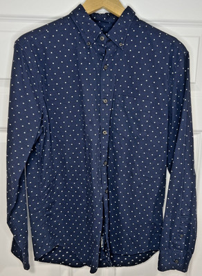 American Eagle Men s Medium Classic Fit Embroidered Polka Dot Micro Print Button