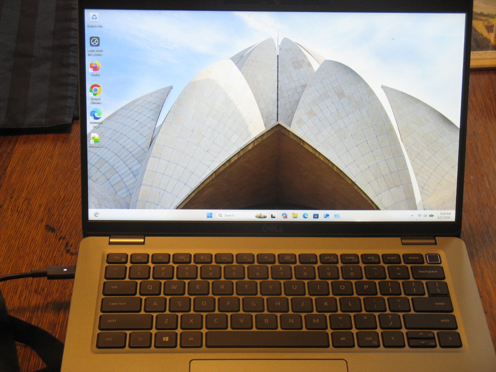 Dell Latitude 5420, 14-Inch Laptop, with Intel Core i7 11th Gen., 256 GB NVMe (Non-Volatile Memory Express), Windows 11 Pro