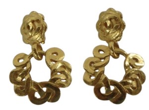 Authentic Vintage Spring 1997 P Chanel Gold Plated Clip-On Rosette Dangle Earrings Not Big