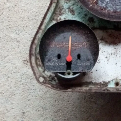 Calibre voltímetro para camioneta Chevy GMC 67-72 C10 K10 C20 K20 camioneta GM fabricante de equipos originales de fábrica Foto 3 de 4