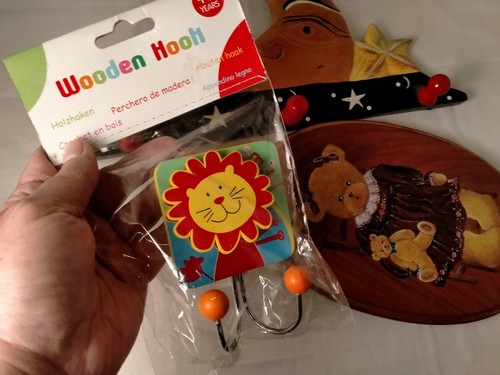 Kids Room Wall Decor “Teddy Bear”/ “Lion” & “Moon” Hooks Set – 3 Items (WC2111) - Picture 7 of 12