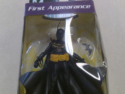 DC Direct First Appearance Figure Sealed Batgirl - Bild 4 von 11