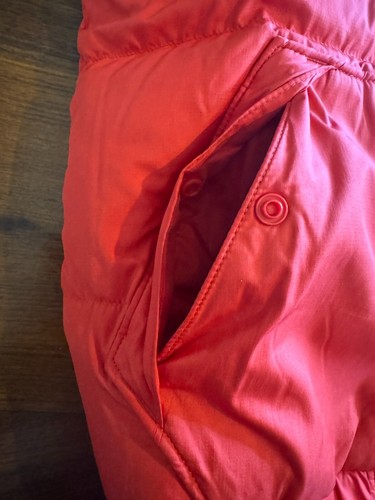 The North Face Boys Moondoggy Hooded Down Puffer 550 Sz XL 18/20 Red/Gray - Picture 9 of 11