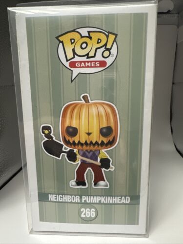 Funko POP! Games: NEIGHBOR PUMPKINHEAD #266 - Hello Neighbor Toys R Us - Picture 4 of 7