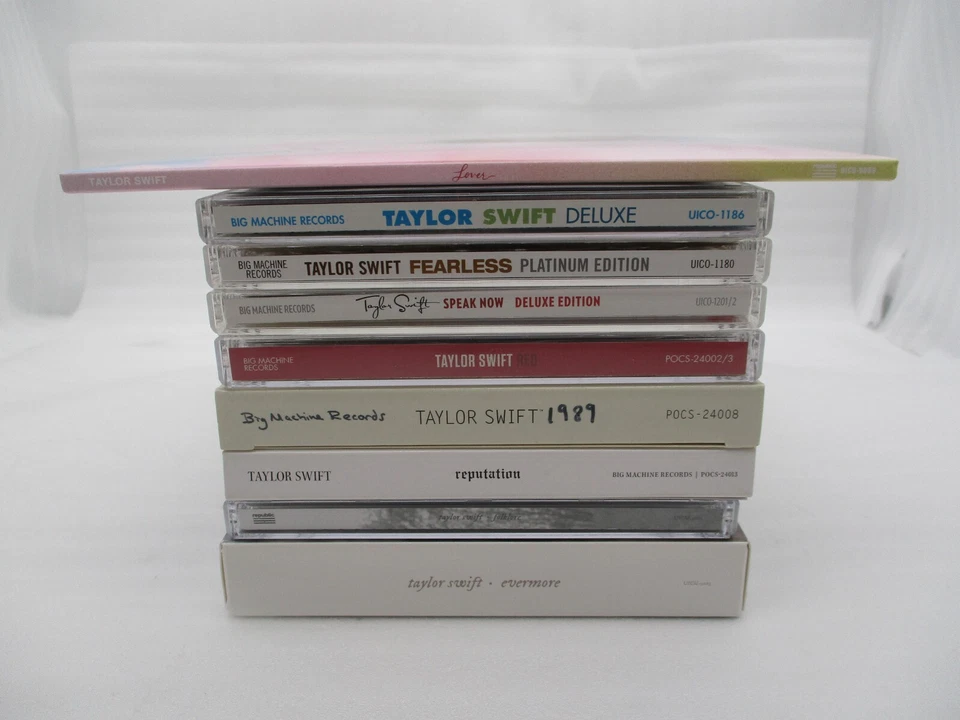 TAYLOR SWIFT 9CDs RED, evermore, Speak Now, 1989, Lover, folklore Japan ver - Image 3 of 4