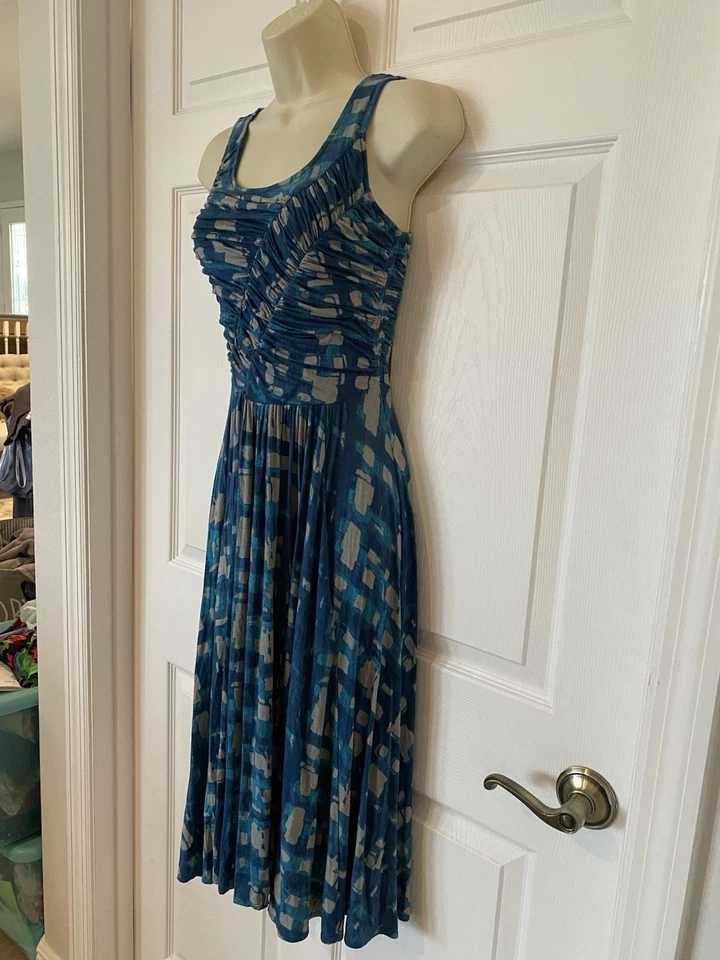 Vestido Anthropologie Plenty by Tracy Reese Sin Mangas Pasarela Azul Gris Acanalado S Foto 4 de 4