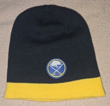 Authentic BUFFALO SABRES Labatt Blue Lite BEER Promo Winter Hat Cap Toque jersey