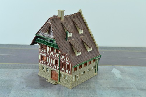 Edificio Faller 2280 - Casa de Durero Construida Escala N 1:160 (N6271) | Zustand: Used