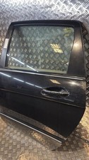Porte arrière et accessoires Mercedes CLASSE B