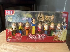 PEZ Disney Snow White  the Seven Dwarfs Set Ltd Edition Collectors Series New