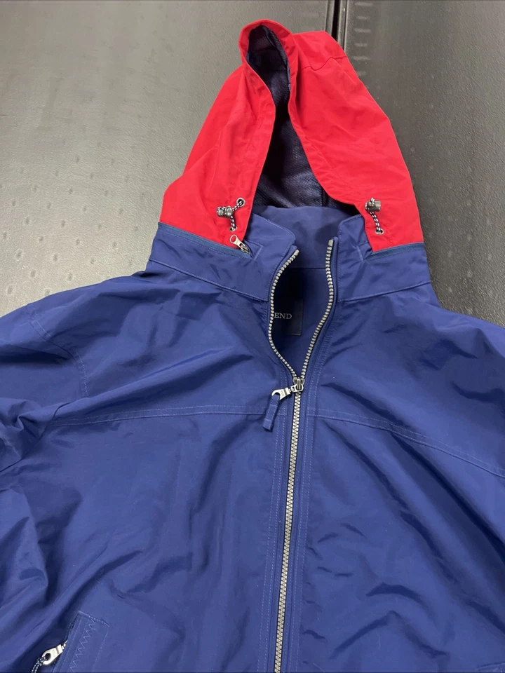 Lands' End Windbreaker with Hood in Collar Navy Blue w/ Red Hood Men's XL 46-48 - Image 4 of 4