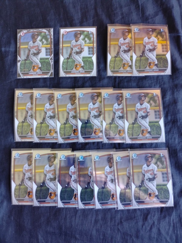 (#4/15) 2023 LEANDRO ARIAS BOWMAN PROSPECTS BLACK MARBLE #BP-84 + 15 CHROME RC'S