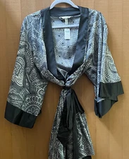 NEW SOMA SATIN SHORT ROBE SIZE S/M Small medium black paisley kimono womens