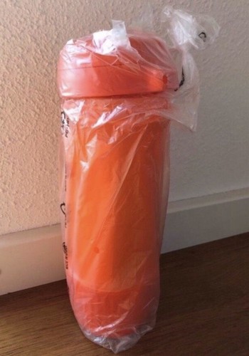 Tupperware Infuser Bottle, Flasche, Trinkflasche mit Zitruspresse 700ml, neu - Bild 3 von 3