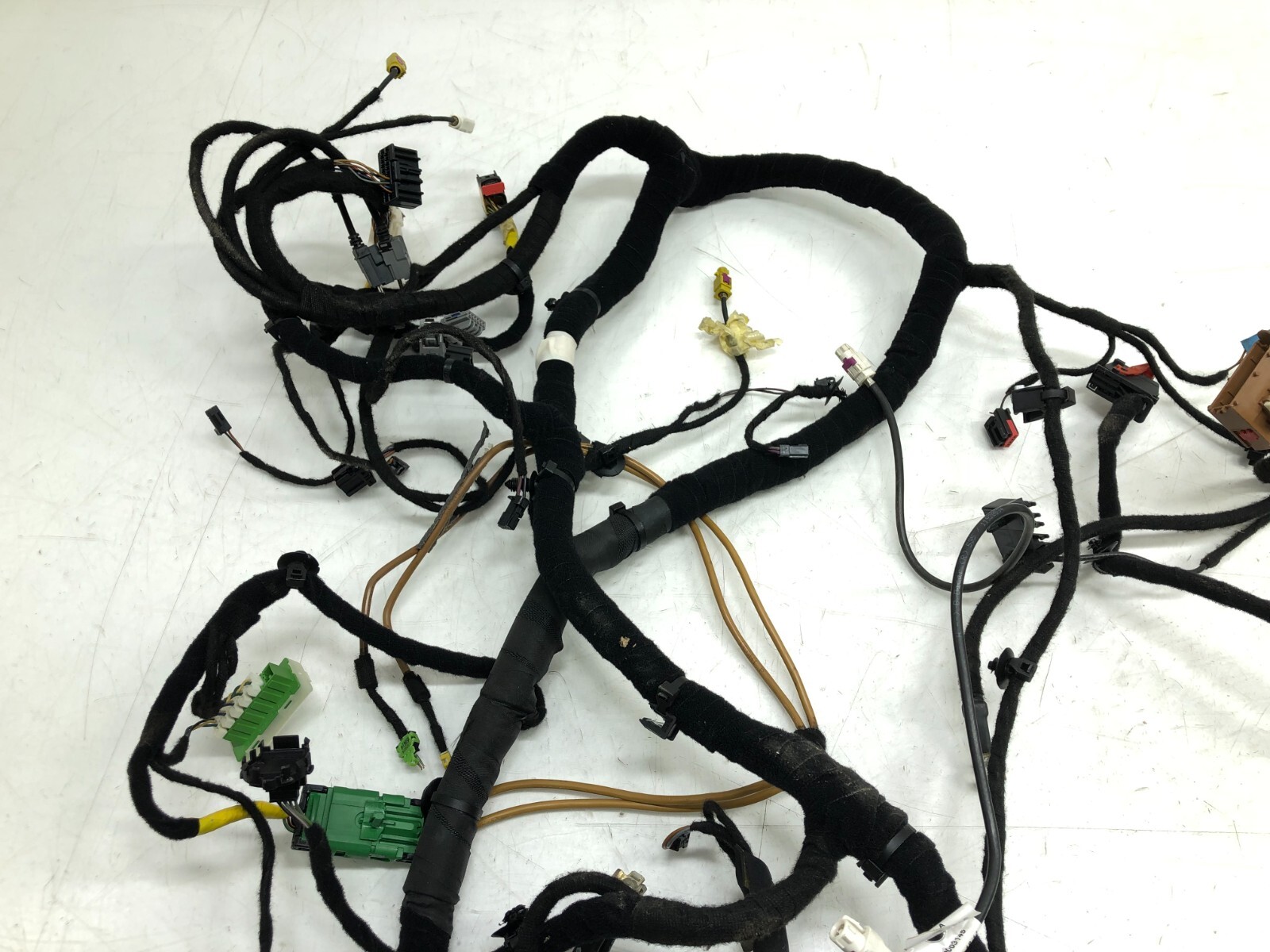2014-2019 MASERATI GHIBLI SQ4 INSTRUMENT PANEL DASH WIRING HARNESS OEM.