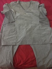 Women s Light Grey Scrub Set. Size 3x