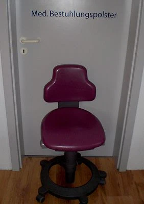 Siemens Sirona C Drehstuhl Rollhocker Zahnarztstuhl (Polsterfarbe frei wählbar)  - Bild 1 von 2