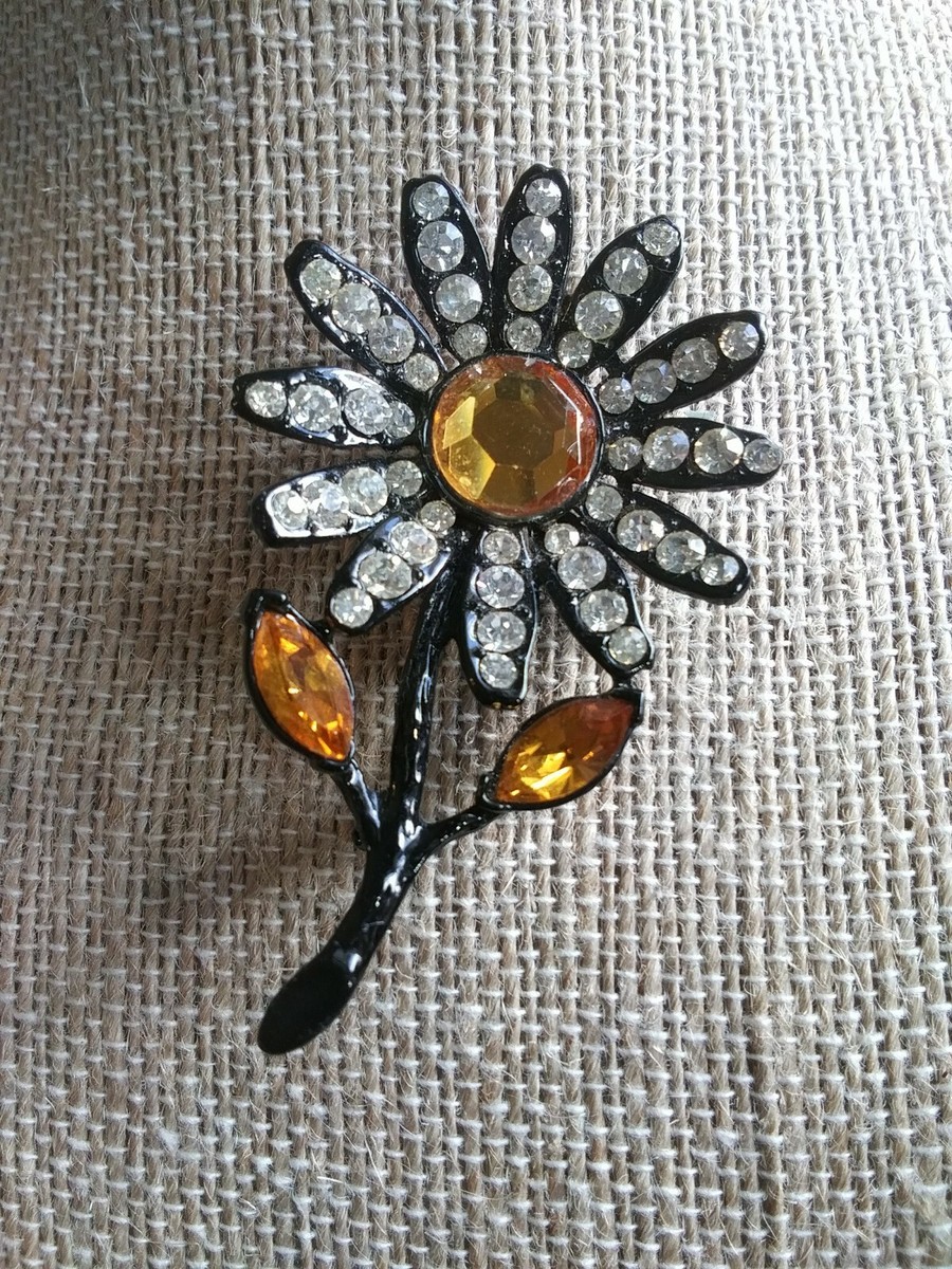 Vintage Signed Capri Japanned Rhinestone Flower Brooch Pin. S9021