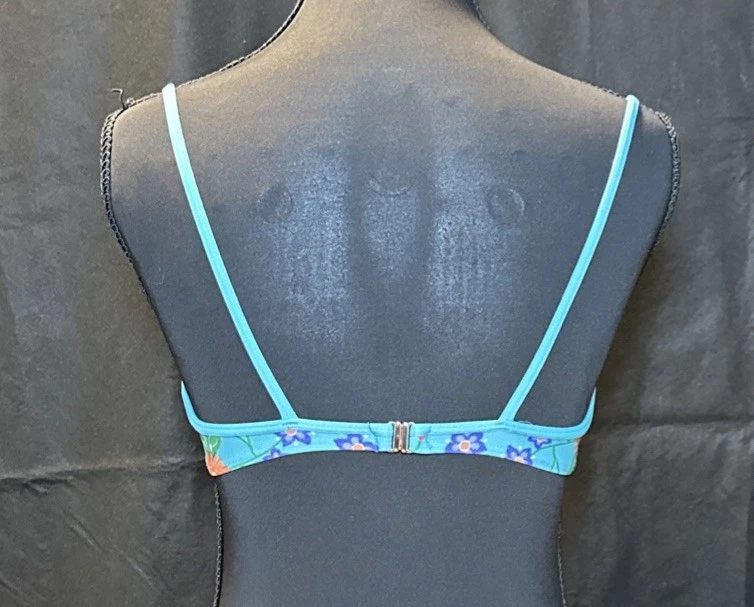 Top de Bikini Floral Multicolor Azul Años 90 Vintage Hecho en Brasil Foto 2 de 2