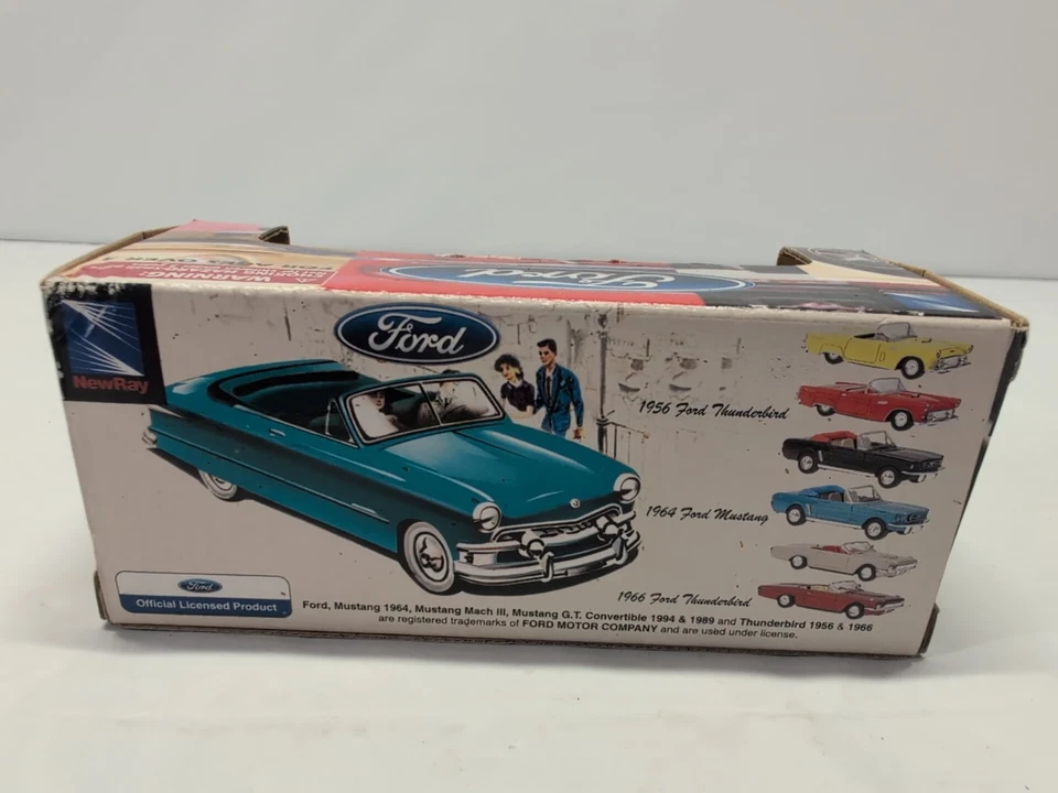 Ford Thunderbird Convertible 1966 NewRay 1:43 Scale New in Box - Image 4 of 4