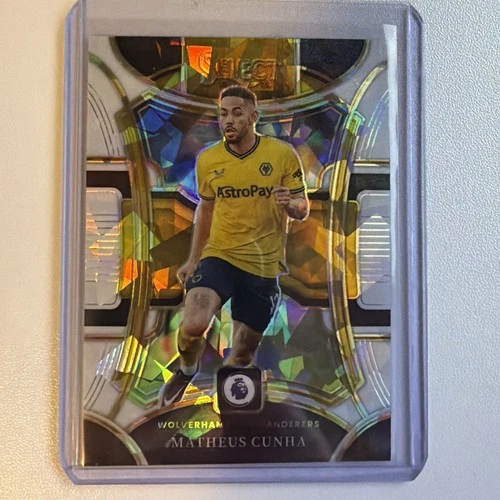 23-24 Panini Select Premier League Matheus Cunha White Ice Prizm #/85