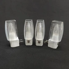 Amertac Classic Faceted Night Light Clear 4-Pack On Dusk/Off Dawn B71055 New