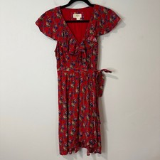 Anthropologie Maeve Women's Rosalia Red V-Neck Floral Wrap Mini Dress Smocked 2