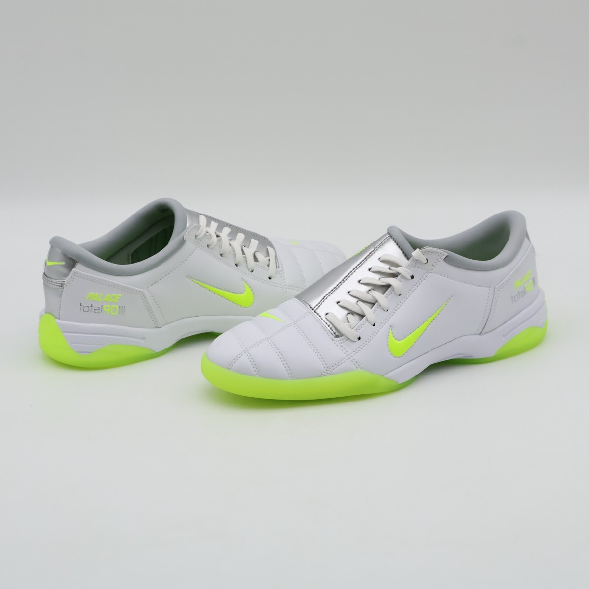 IM1381-100 PALACE x Nike Total 90 3 White Volt Metallic Silver