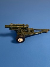 Vintage Tootsietoy US Military Howitzer Army Green Cannon Trailer USA 