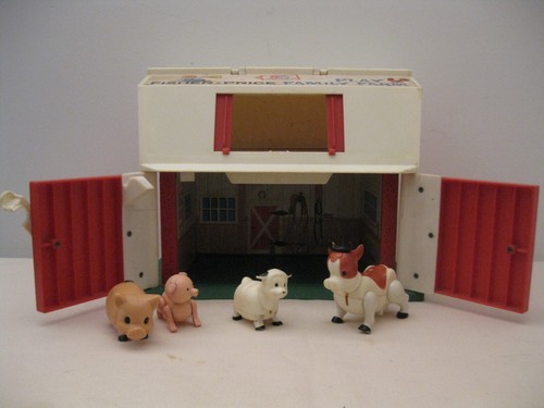 Vintage Fisher Price Family Play Farm Little People Barn LOT MOOS when door open - Picture 2 of 23