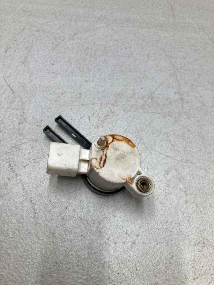 Cadillac CTS 2010 sensor de posición del pedal de freno OEM 25888497 Foto 3 de 4