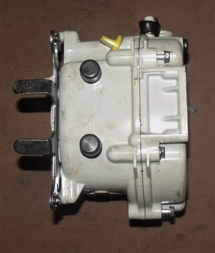 Suzuki 4 HP 4 Stroke Cylinder Block ASSY PN 11200-91J10 Fits 2003-2011+ - Picture 5 of 7