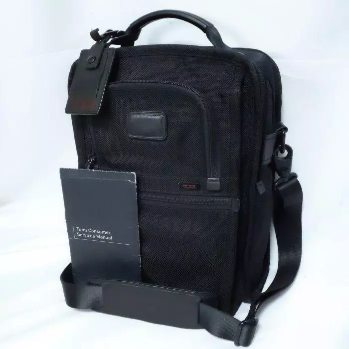 Tumi Medium Travel Tote 22101Dh Shoulder Bag 2Way Carry Versatile