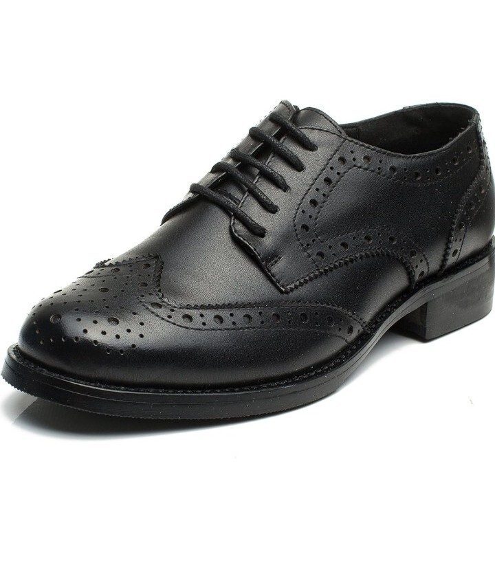 U-lite Women's Perforated Lace-up Wingtip Black Leather Flat